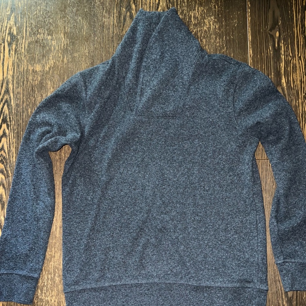 Banana Republic Men’s sweater